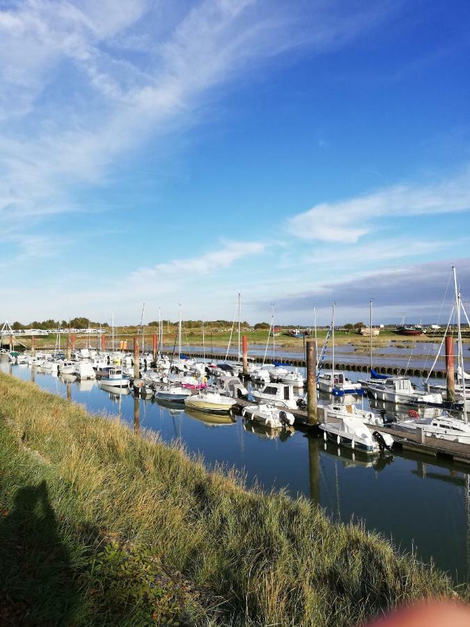 O Loft Des Croisiens Villa Saint-Quentin-Lamotte-Croix-au-Bailly Eksteriør bilde